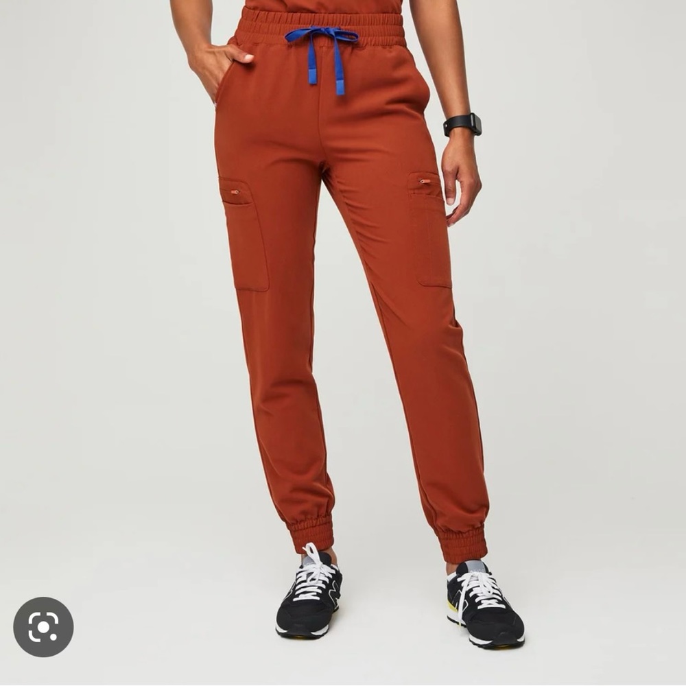 “Auburn Atlanta High Wasted Jogger size Small”